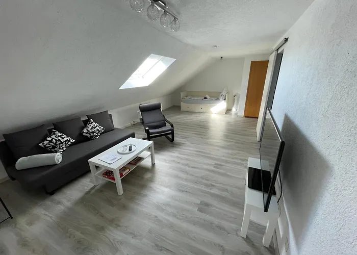 Moderne Gemuetliche 2-Zimmer Wohnung Stuttgart Bad-Cannstatt