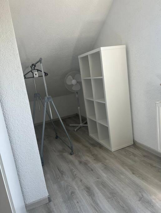 Apartment Moderne Gemuetliche 2-zimmer Bad-cannstatt Stuttgart